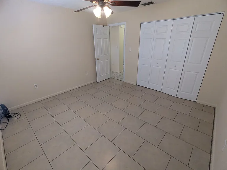 824 N Saint Clair Abrams Ave — Photo 13