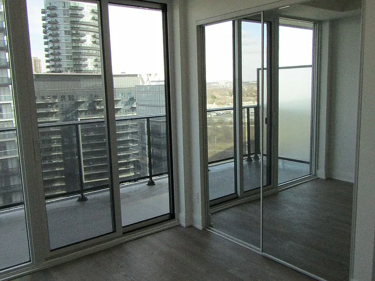 70 Annie Craig Dr #1803 — Photo 4