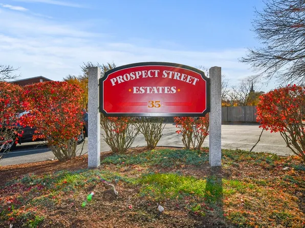 35 Prospect St APT 207, Woburn, MA 01801