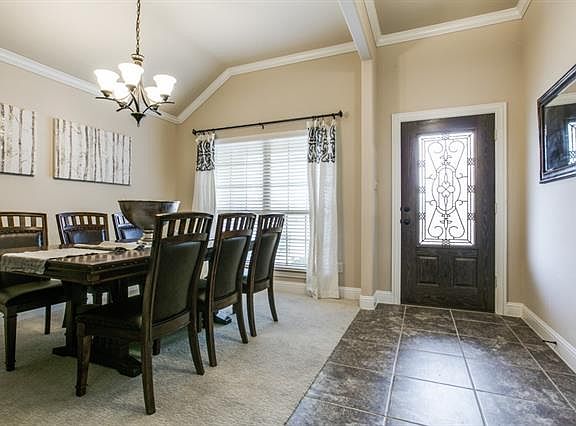 3rd image of 600 Packhorse Dr