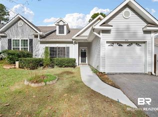 250 Spring Lake Dr N, Mobile, AL 36695