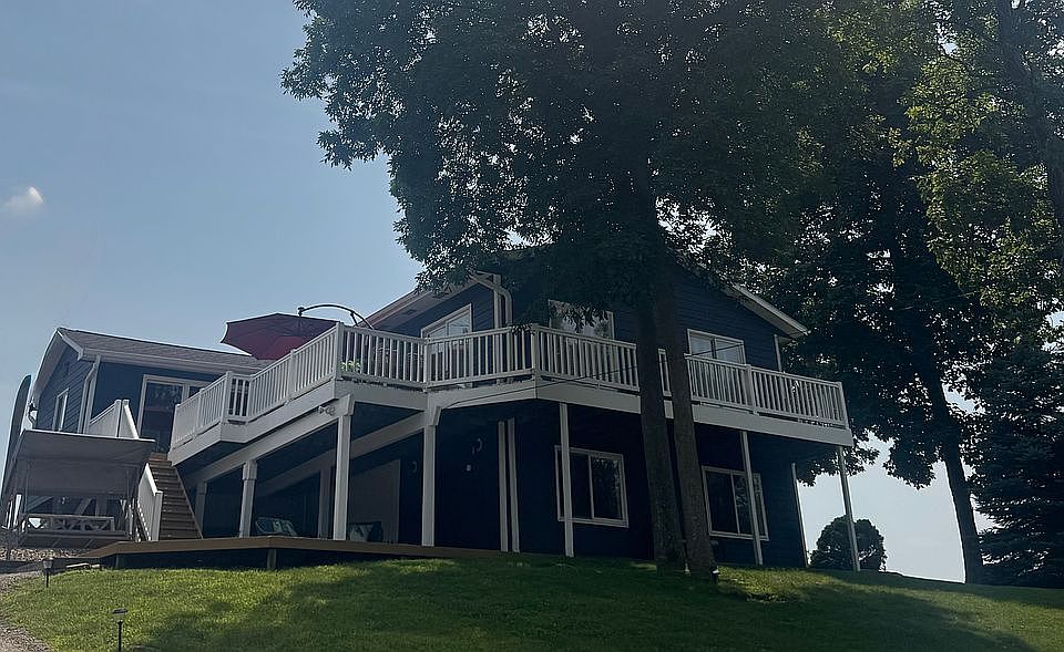 1st image of 110 Cottage Ln