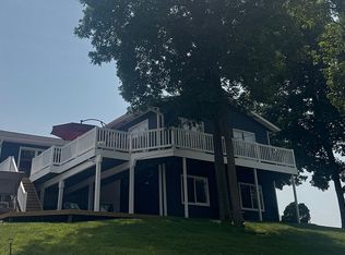 110 Cottage Ln, Brooklyn, IA 50171