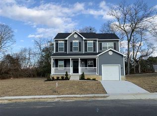 899 Walnut Ave, Northfield, NJ 08225