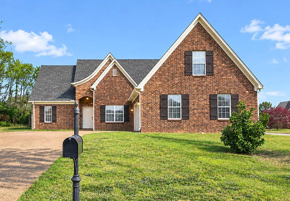 185 Beau Tisdale Dr
