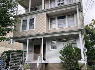 304 Webster Ave, Cranston, RI 02920