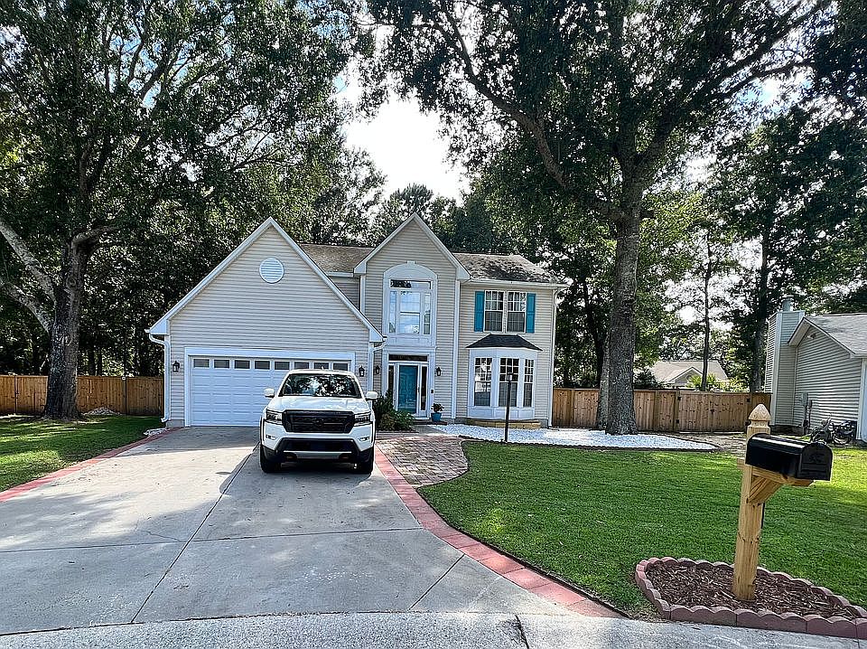 2nd image of 1204 Iron Bridge Dr