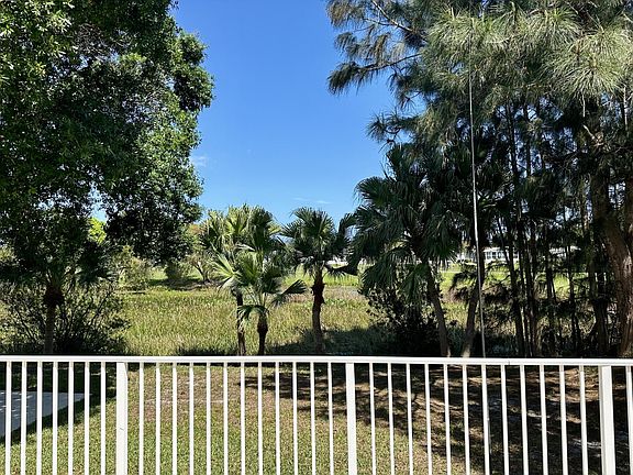 4th image of 3049 Saltbush Lane