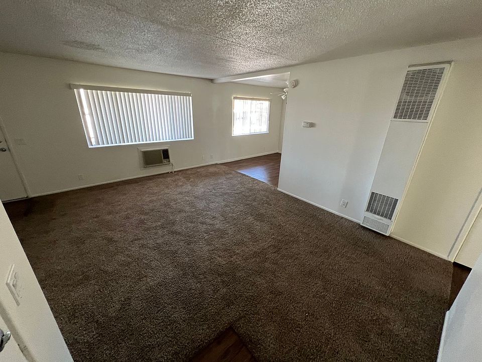 1st image of 25230 Prospect Ave APT 4