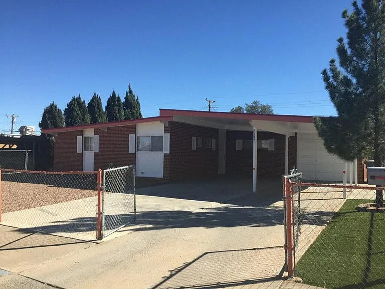 5116 Beals Dr — Photo 4