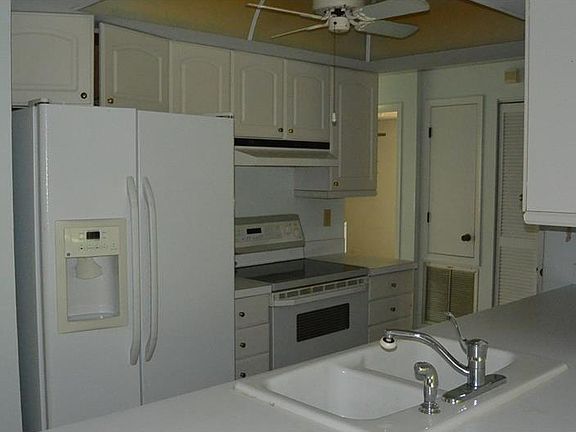 5th image of 2063 Pellam Blvd