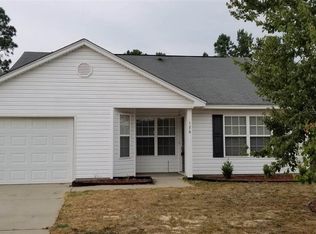 126 Drooping Leaf Dr, Lexington, SC 29072
