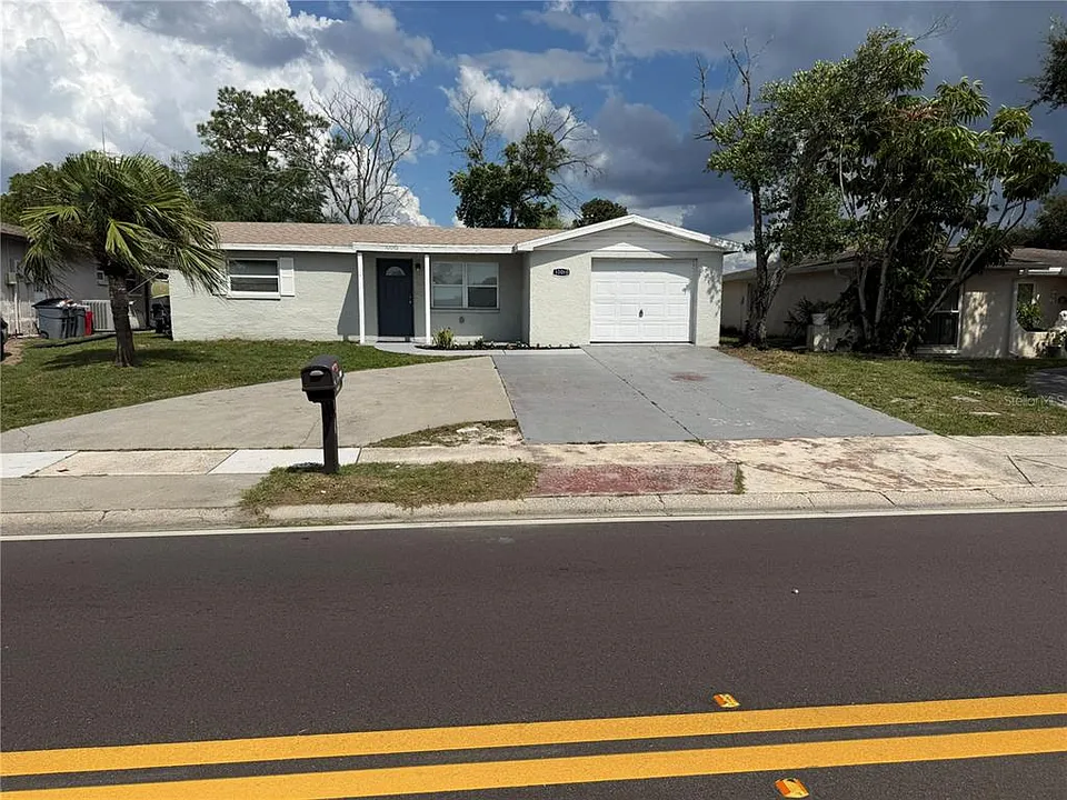 10010 Regency Park Blvd