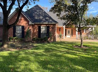 6202 Squires Ct, Spring, TX 77389