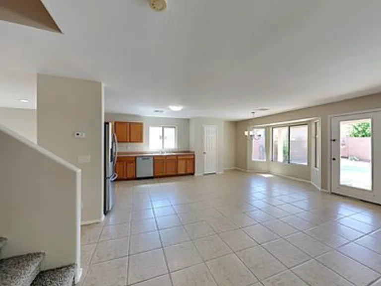 23451 W Cocopah St — Photo 3