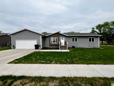 401 S Walnut St, Elk Point, SD, 57025