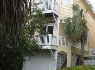 856 Bonito Dr, Saint Helena Island, SC 29920