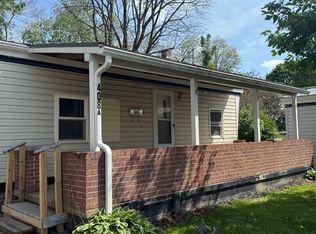 408 S Carlisle St, Greencastle, PA 17225