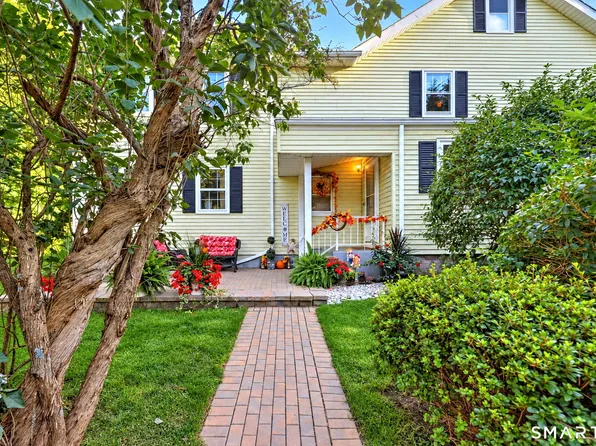 567 Orange Center Road, Orange, CT 06477