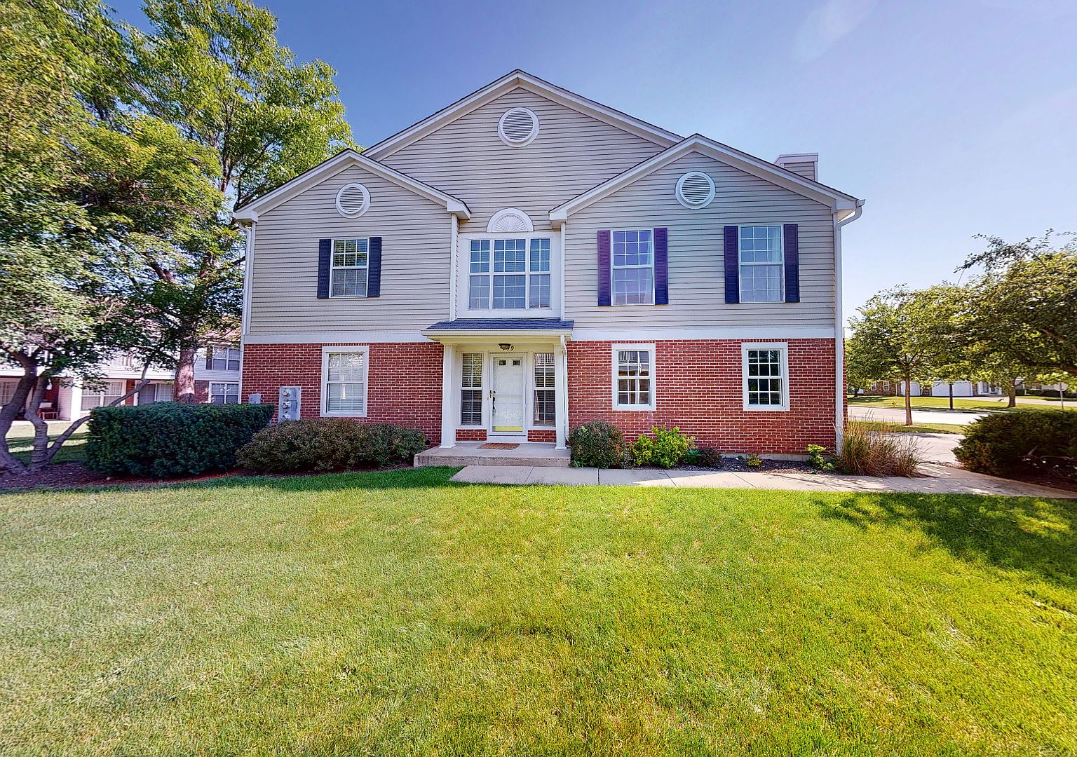 799 Grosse Pointe Cir, Vernon Hills, IL 60061 Zillow