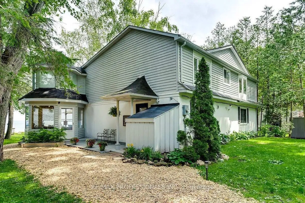 4 bed, $7,000 — Photo 1