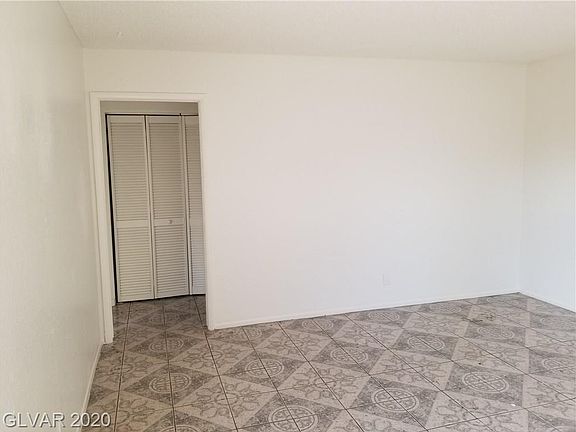 4th image of 1800 Winterwood Blvd