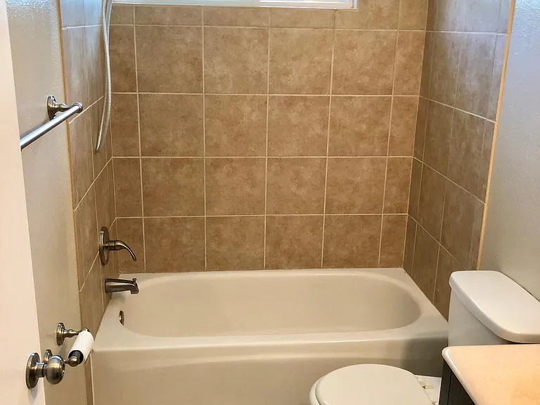 Upstairs Full Bath