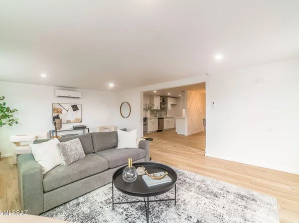 6633 E Brooks Dr, Tucson, AZ 85730