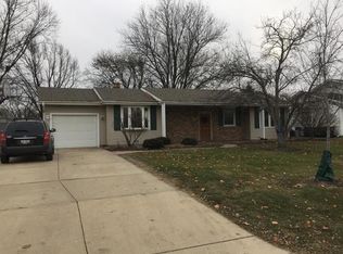 536 Cherokee Ct, Carol Stream, IL 60188