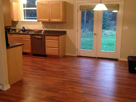 2nd image of 113 Connie Lou Ln