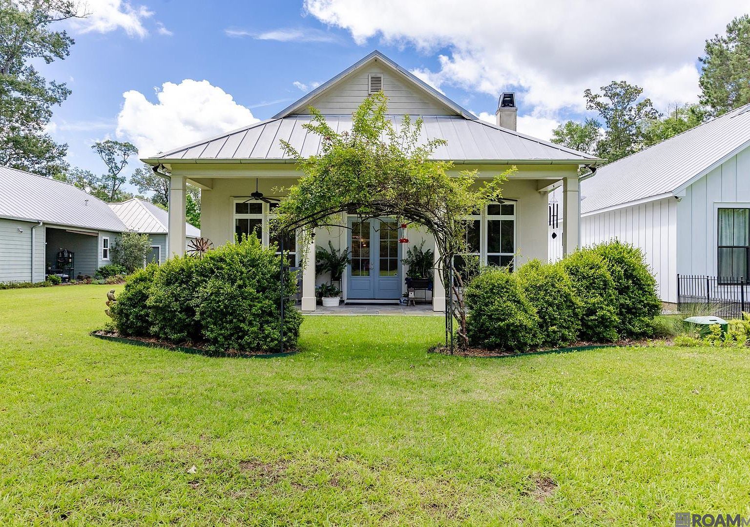 6023 Clayton Ct