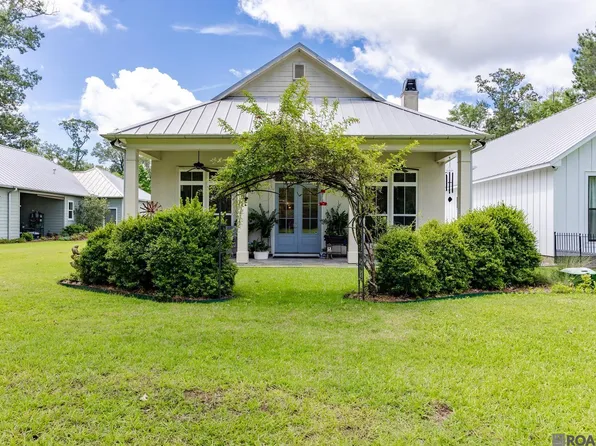 6023 Clayton Ct, Saint Francisville, LA 70775