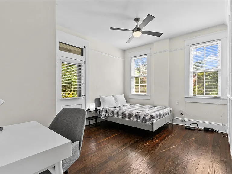 1754 Park Rd NW — Photo 16