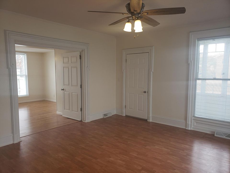 1st image of 302 Center Ave