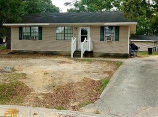 106 King Ct, Warner Robins, GA 31093