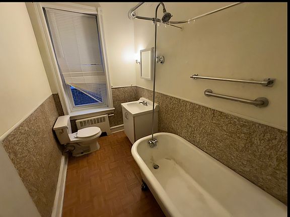 5th image of 6341 Vine St Floor 3