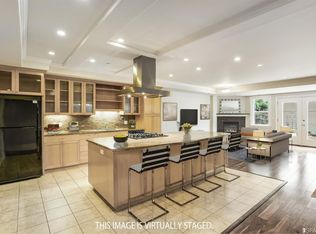 414 Bosworth St #A, San Francisco, CA 94112