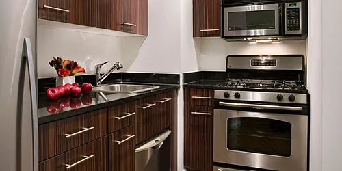 Rented by Metro Loft Management