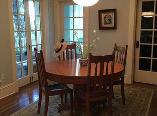 6107 SE 32nd St, Mercer Island, WA 98040