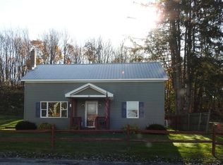 78 Wheeler Ave, North Clarendon, VT 05764