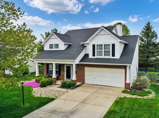 10545 Greenway Dr, Fishers, IN 46037