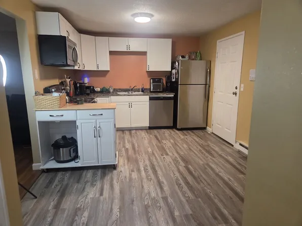 12 E. Side Drive #405, Concord, NH 03301