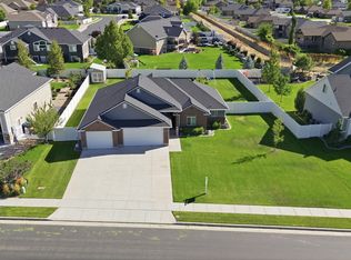 2831 W 2325 N, Plain City, UT 84404