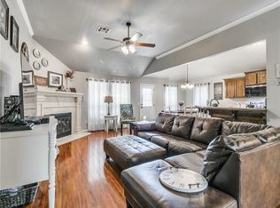 4225 Red Apple Ter, Moore, OK 73160