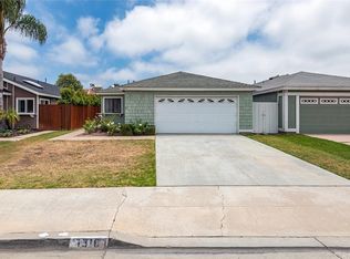 1316 Lakeside Ln, Huntington Beach, CA 92648