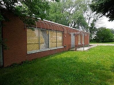 1st image of 4743 Southeastern Ave