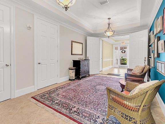 5th image of 8546 San Marcello Dr. #101