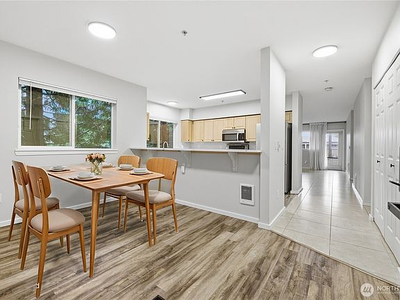5th image of 15340 Macadam Road S #B206