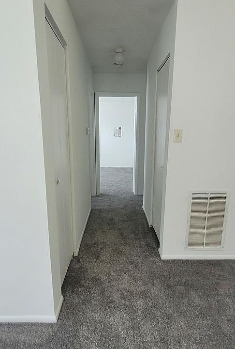 1st image of 502 Wharf Ct