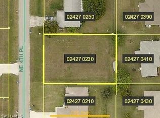1017 NE 4th Place Cpe, Coral, FL 33909